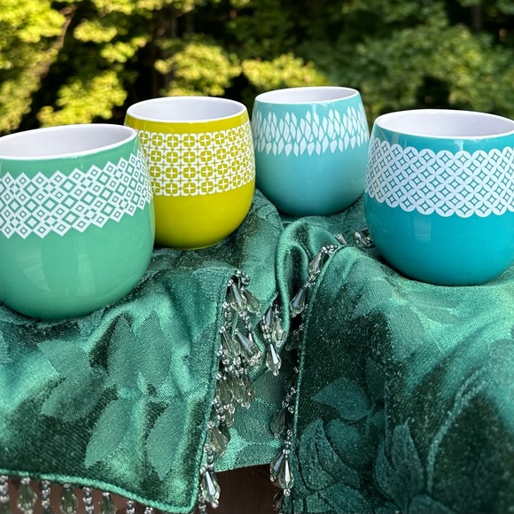 Stoneware Tea Cups - Picture 4 of 8